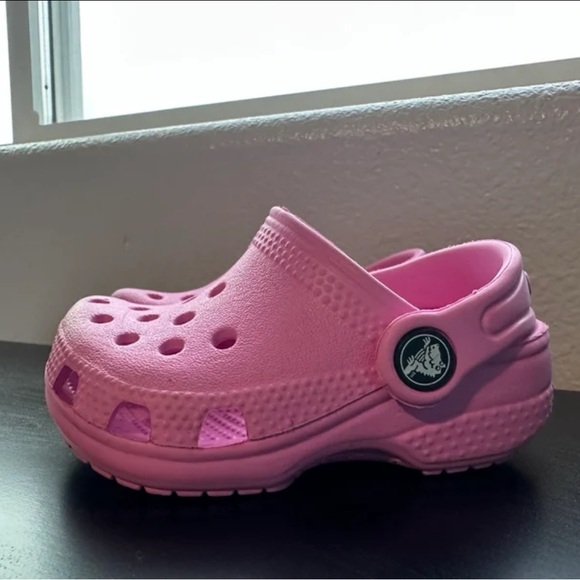 CROCS Kids Light Pink Clogs - Picture 2 of 5